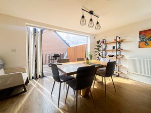 Photo 17- click for photo gallery